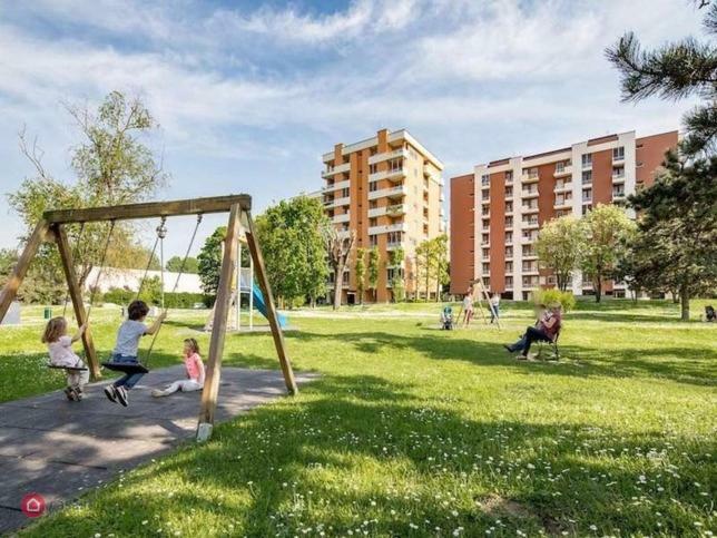 Via Sporting Mirasole Apartment Opera Ngoại thất bức ảnh